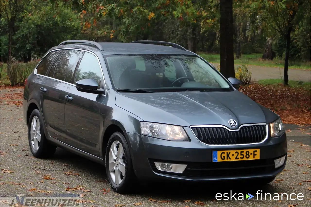 Lízing Kombi Skoda Octavia 2015