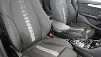 Leasing Hatchback BMW 216 2022