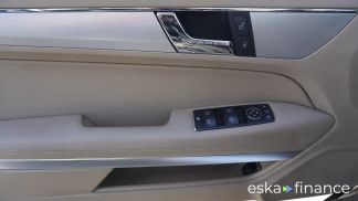 Lízing Kabriolet MERCEDES E 220 2012