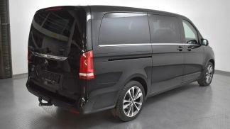 Lízing Hatchback MERCEDES V 300 2020