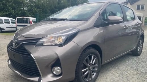 Toyota Yaris 2015