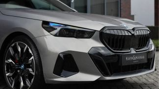 Finansowanie Wóz BMW 530 2024