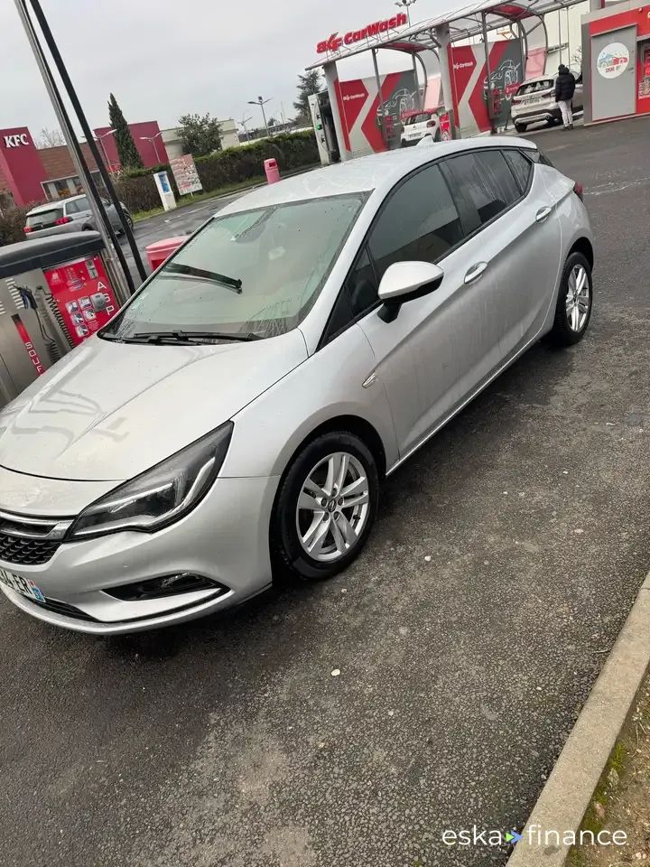 Leasing Sedan Opel Astra 2017