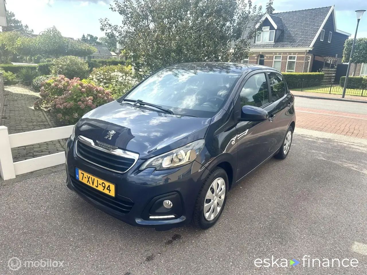 Leasing Hatchback Peugeot 108 2015