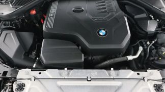 Lízing Sedan BMW 330 2023