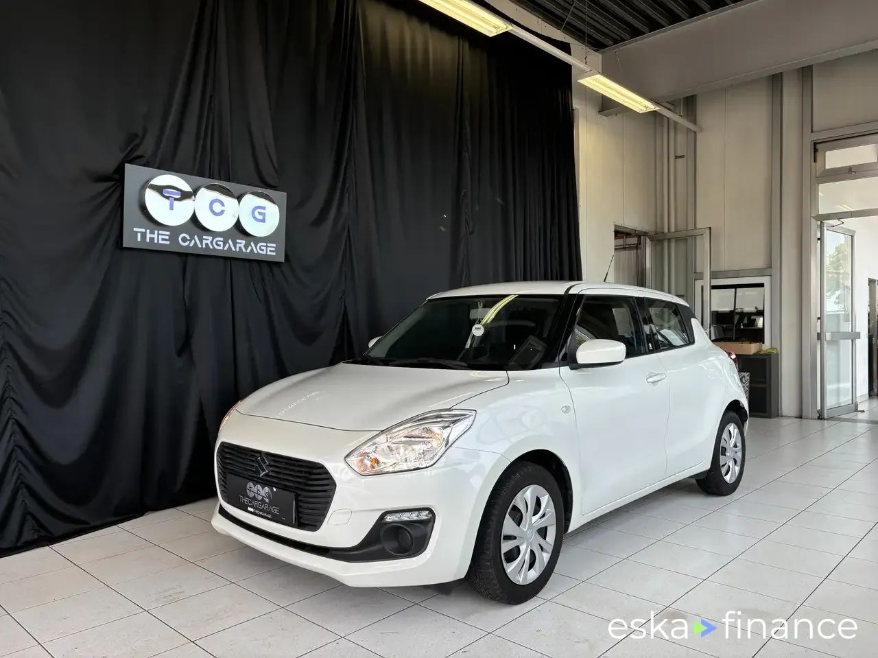 Lízing Hatchback Suzuki Swift 2020