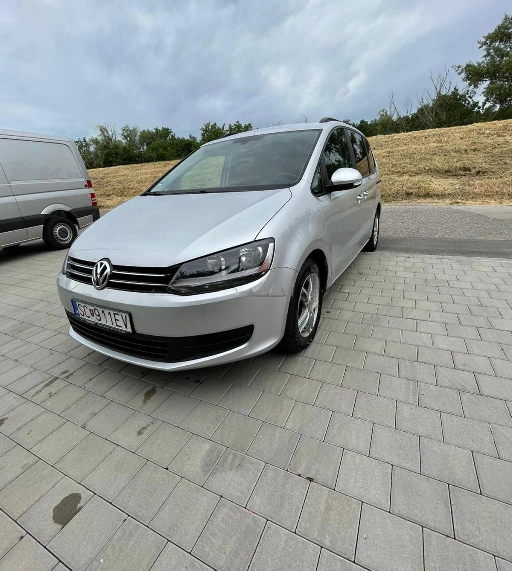 Leasing Passenger transport Volkswagen Sharan 2011