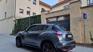 Hatchback Nissan Juke 2015