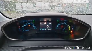 Lízing Sedan Peugeot 208 2022