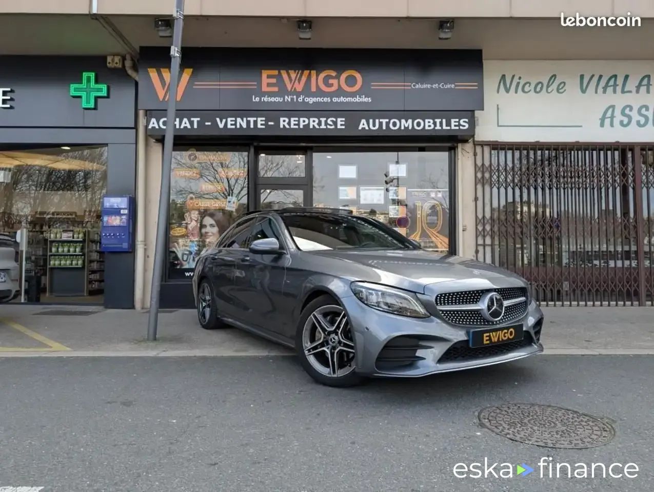 Lízing Sedan MERCEDES C 220 2018