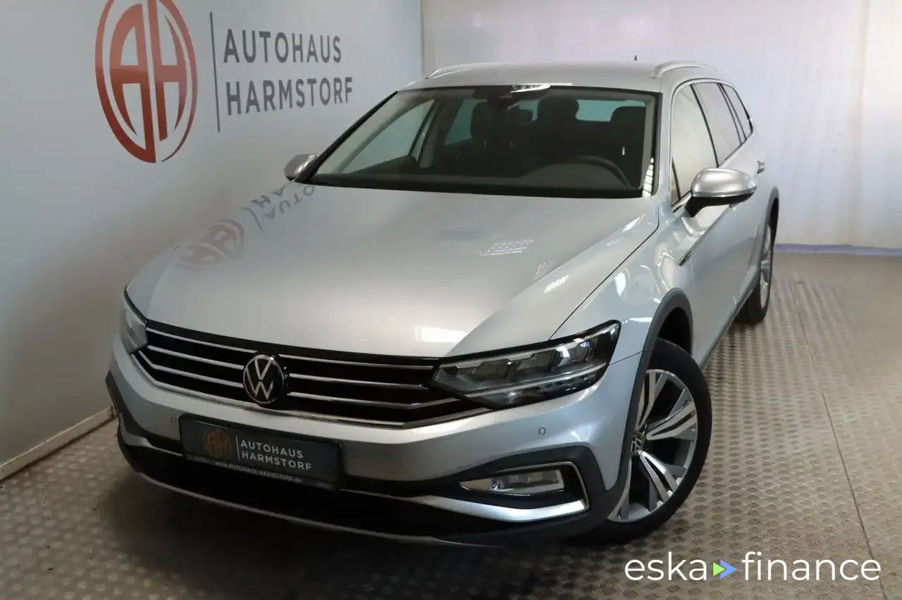 Leasing Wagon Volkswagen Passat Alltrack 2023