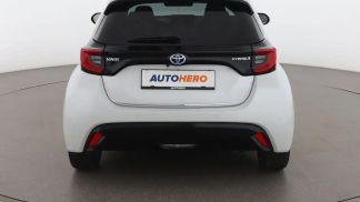 Leasing Hatchback Toyota Yaris 2022