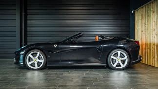 Financování Konvertibilní Ferrari Portofino 2019