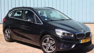Lízing Hatchback BMW 220 2015