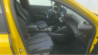 Lízing Sedan Peugeot 208 2020