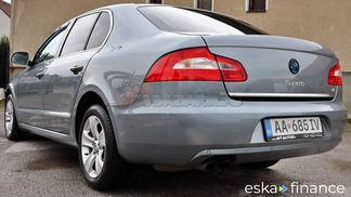 Lízing Sedan Skoda Superb 2011