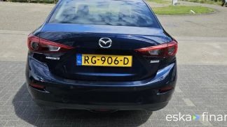 Lízing Sedan Mazda 3 2014