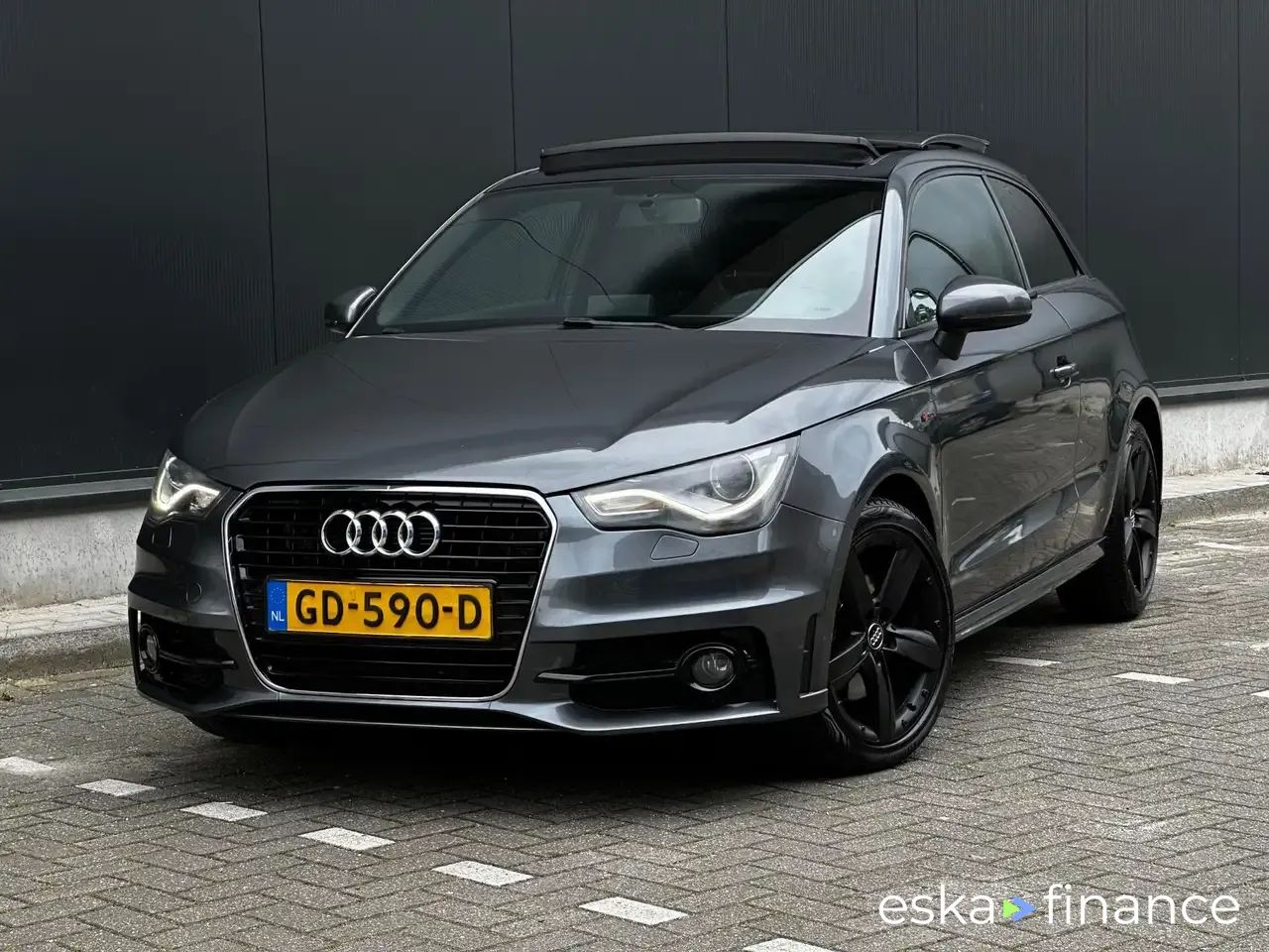 Leasing Hatchback Audi A1 2011