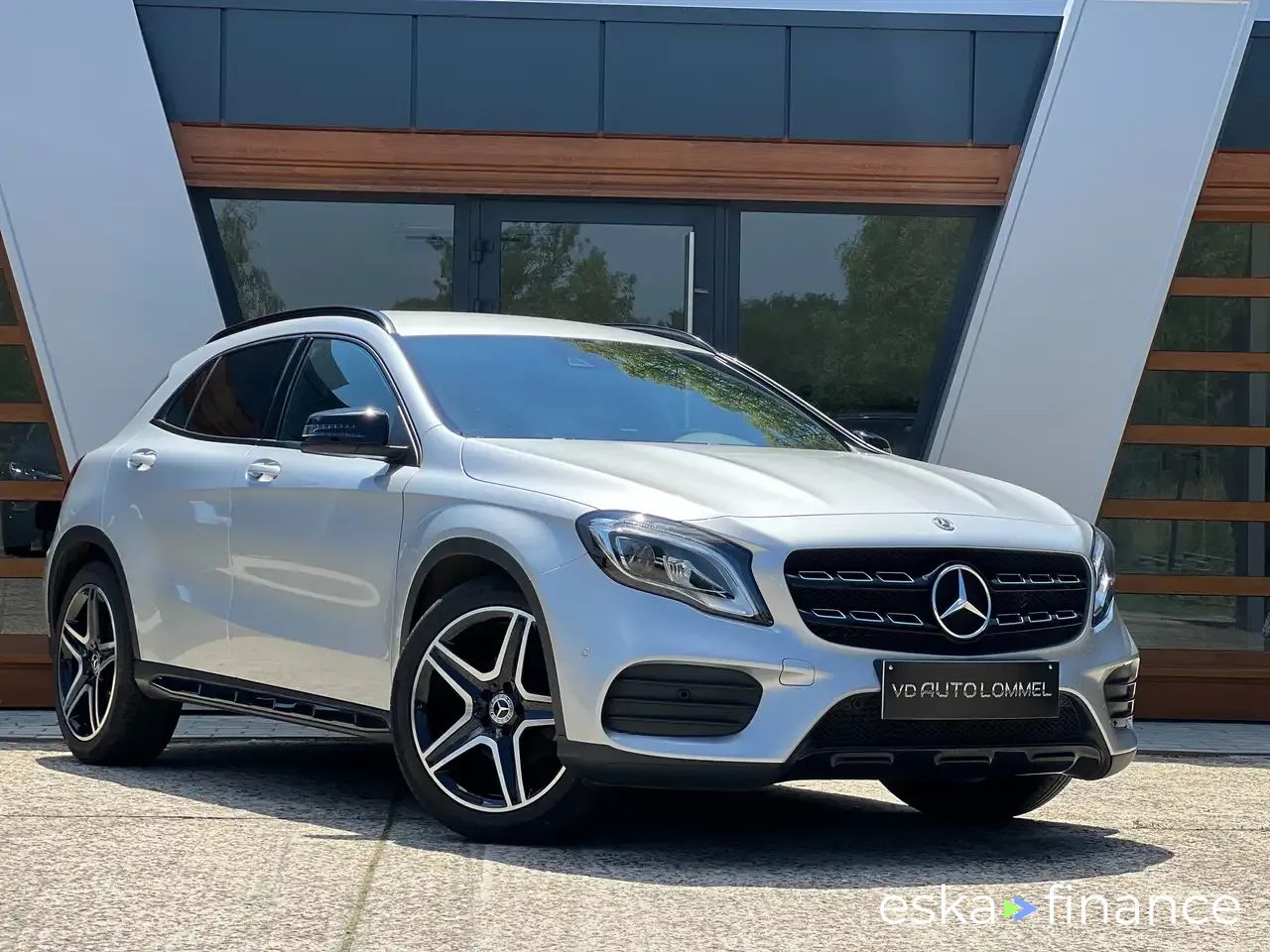 Finansowanie SUV MERCEDES GLA 180 2019