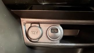 Lízing Sedan Peugeot 208 2019