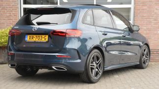 Lízing Hatchback MERCEDES B 180 2019