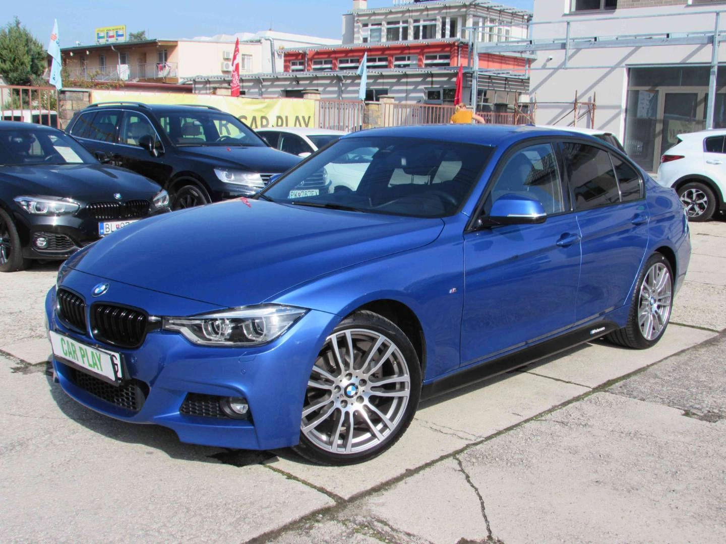 Sedan BMW RAD 3 2017