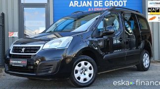 Financování Hatchback Peugeot Partner 2016