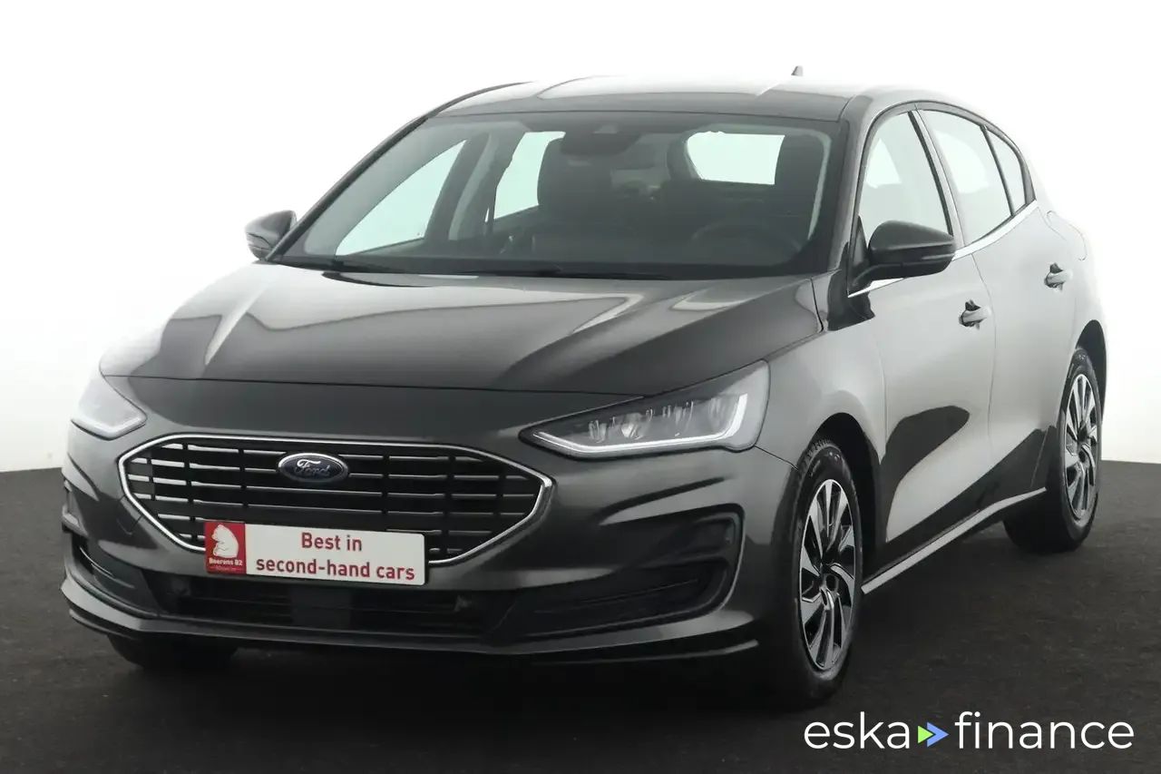 Hatchback Ford Focus 2022