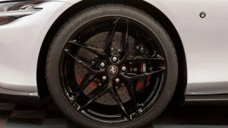 Leasing Convertible Ferrari Roma 2024