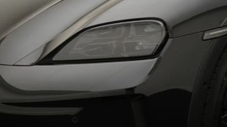 Lízing Sedan Porsche Taycan 2024