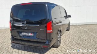 Leasing Hatchback MERCEDES V 220 2023