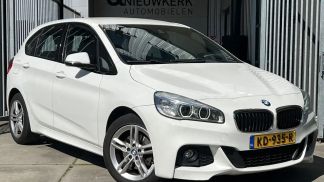 Lízing Hatchback BMW 218 2015