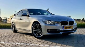 Lízing Sedan BMW 328 2012