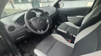Lízing Sedan Renault Clio 2010