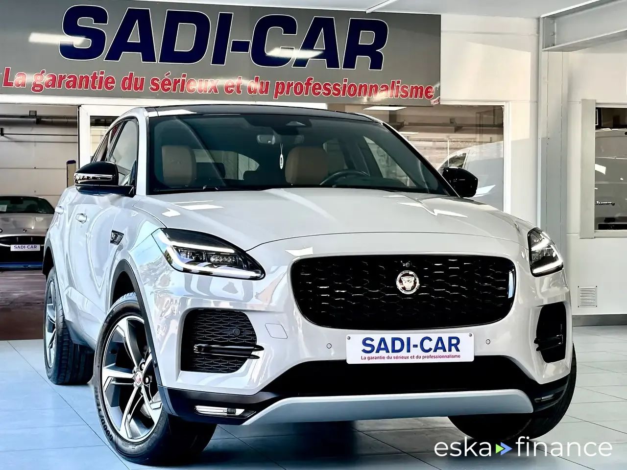 Leasing SUV Jaguar E-Pace 2022