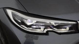 Lízing Sedan BMW 320 2022