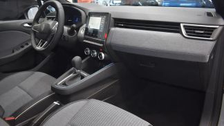 Leasing Hatchback Renault Clio 2025