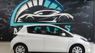 Lízing Sedan Toyota Yaris 2012