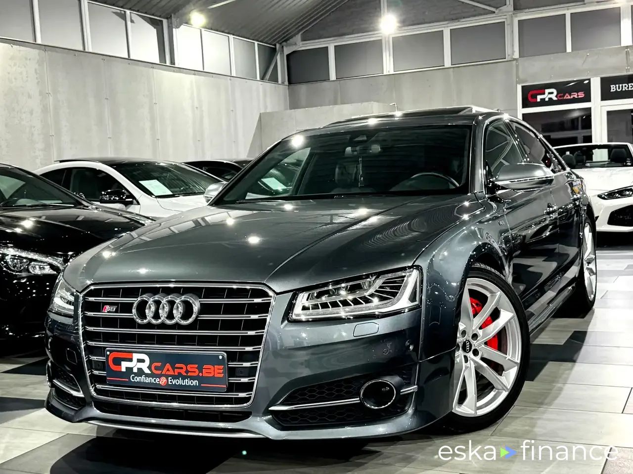 Lízing Sedan Audi S8 2017