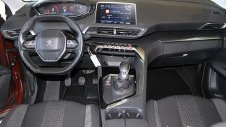 Lízing Hatchback Peugeot 3008 2016