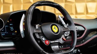 Financování Konvertibilní Ferrari F8 SPIDER 2022