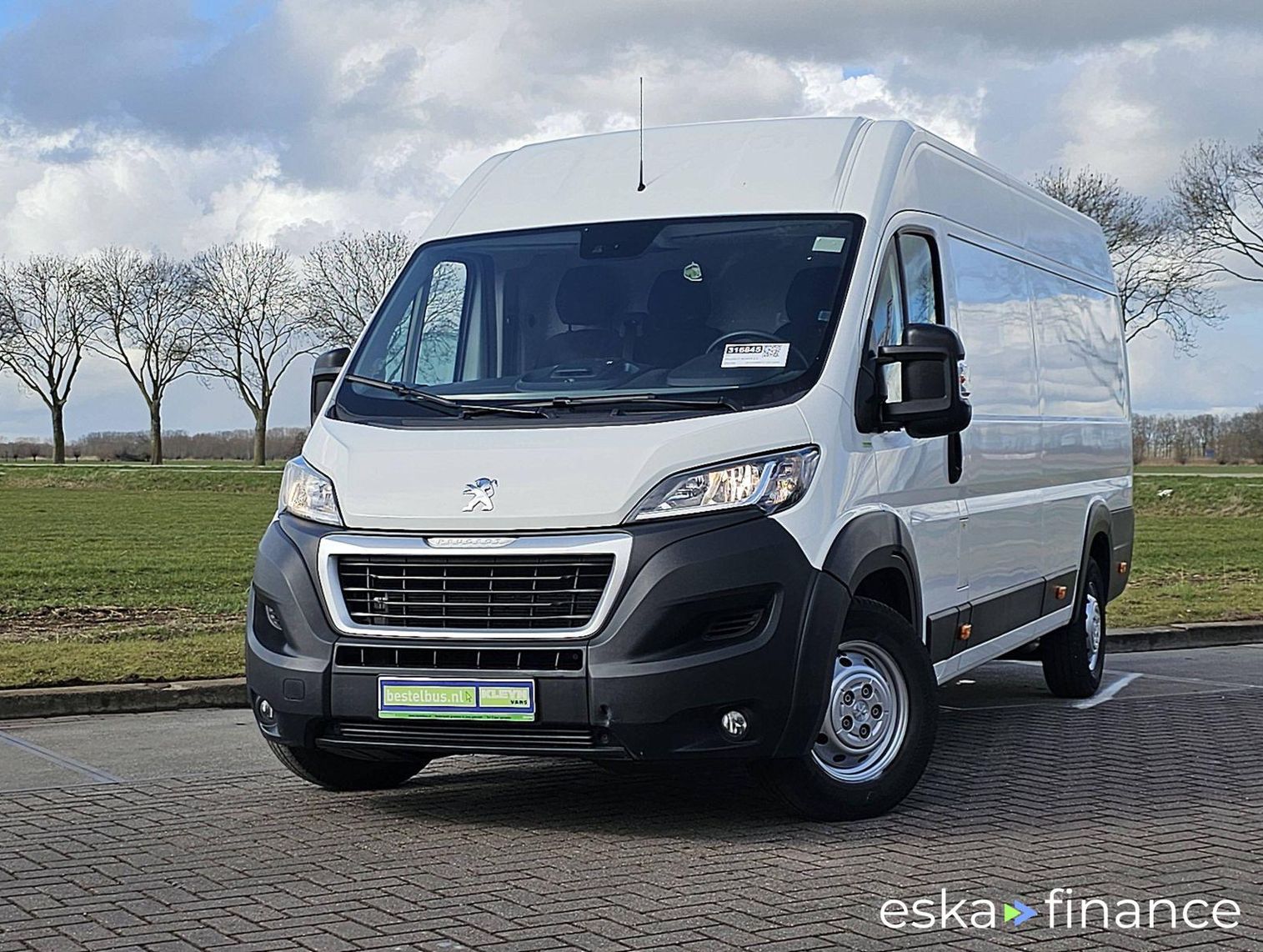 Lízing Van Peugeot BOXER 2.2 2021