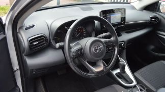 Leasing Sedan Toyota Yaris 2022