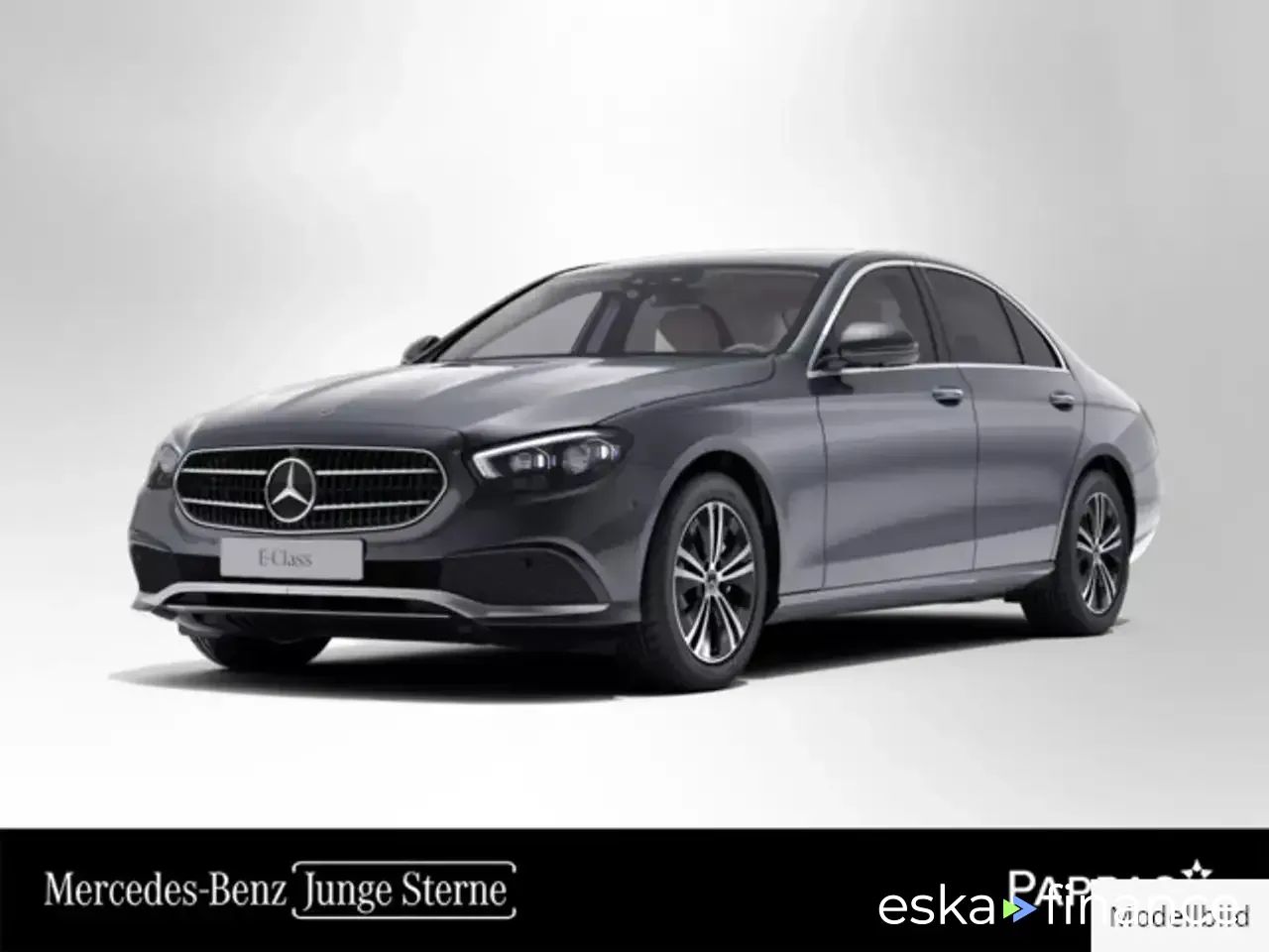 Lízing Sedan MERCEDES E 220 2020