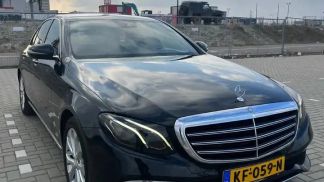 Finansowanie Sedan MERCEDES E 220 2016