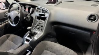 Leasing Hatchback Peugeot 5008 2011