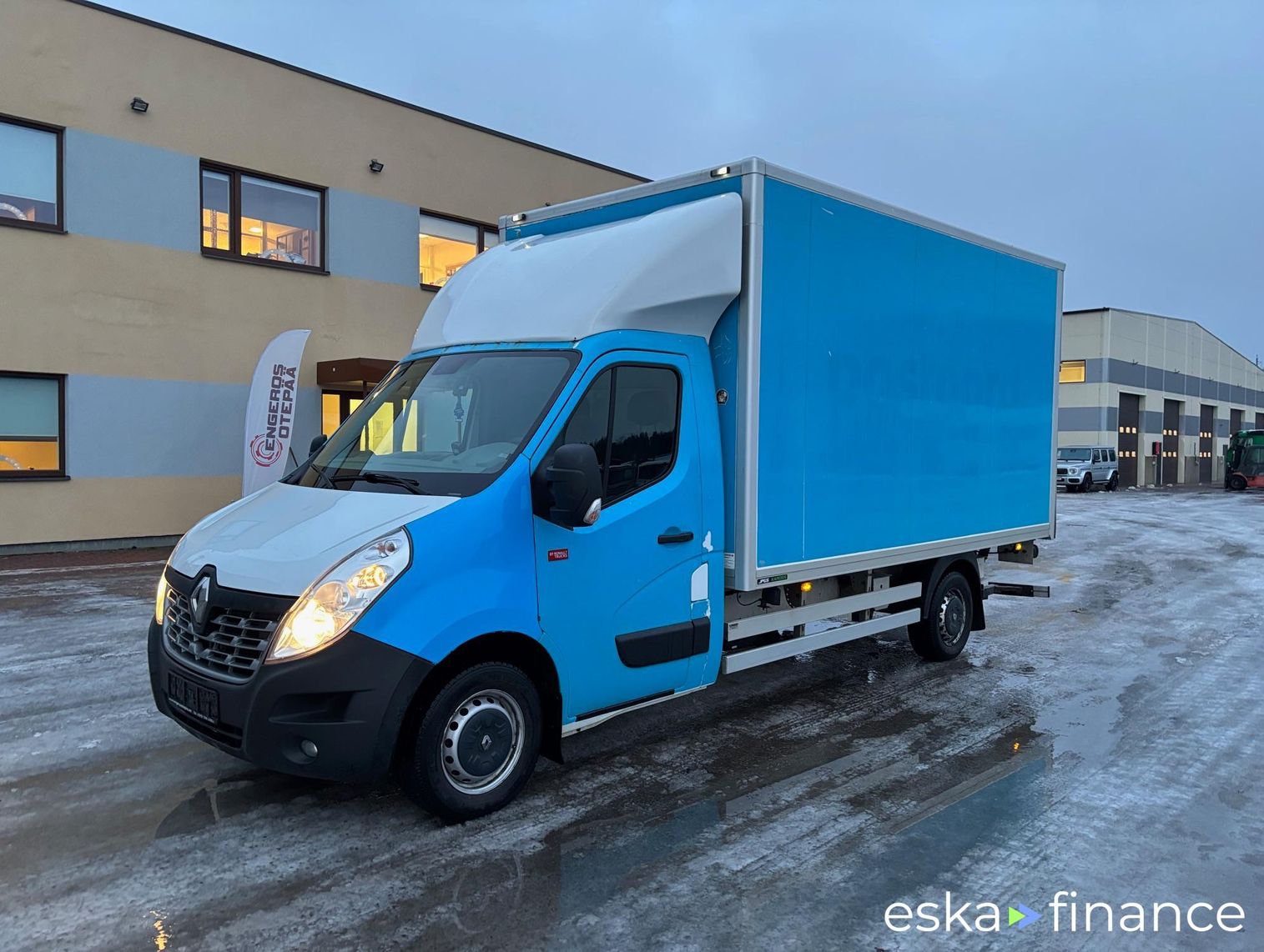Lízing Van Renault Master 2,3 DCI + LIFT 2015