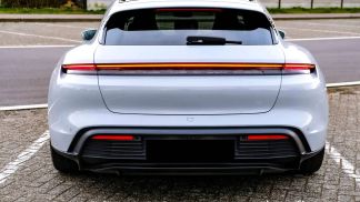Leasing Wagon Porsche Taycan 2022