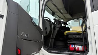 Lízing Traktor Volvo FH750 6X4 + RETARDER + HYDRAULICS 2021