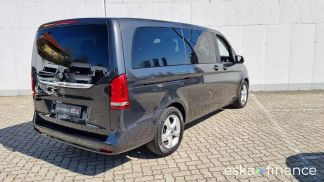 Leasing Hatchback MERCEDES V 220 2023